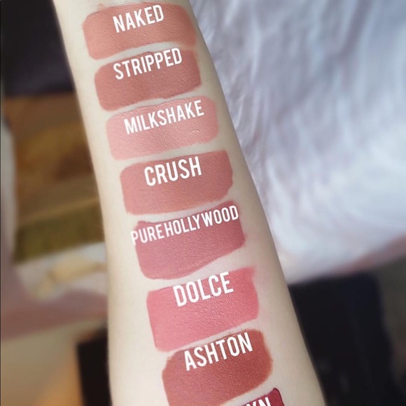 ABH NAKED Liquid Lipstick - Picture 5 of 5